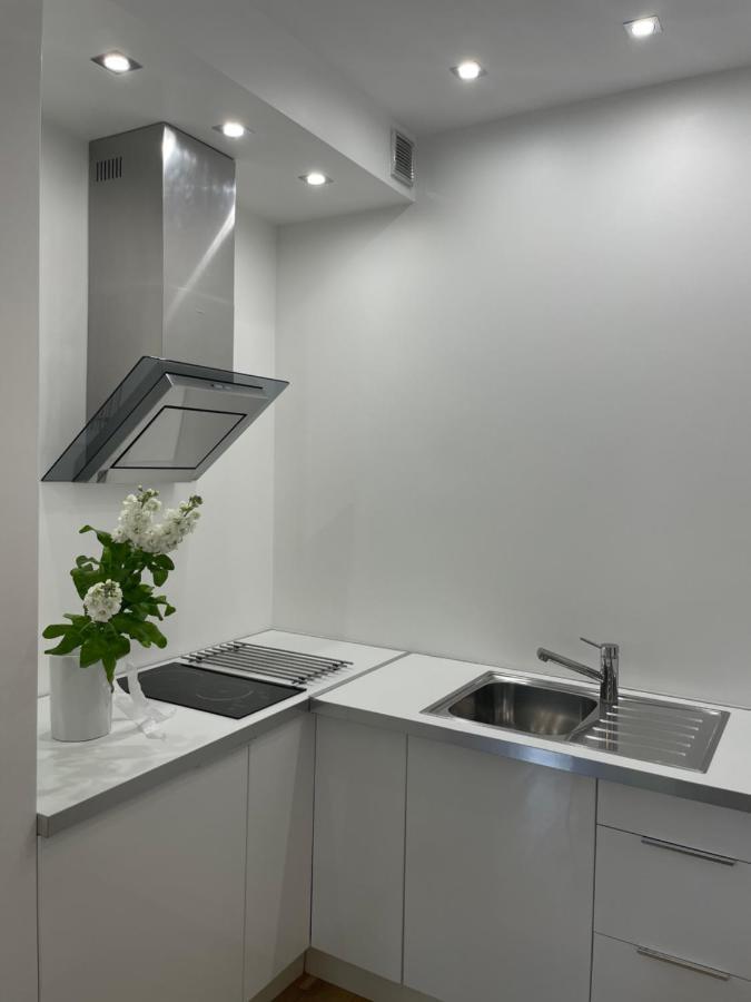 Apartament Przystan W Ustce - 120 M2 - 200 M Od Plazy Mickiewicza 2 Ustka Extérieur photo