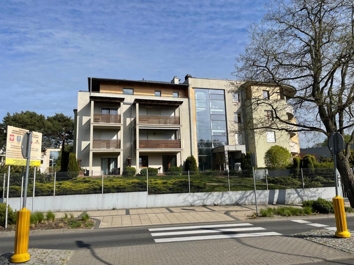 Apartament Przystan W Ustce - 120 M2 - 200 M Od Plazy Mickiewicza 2 Ustka Extérieur photo